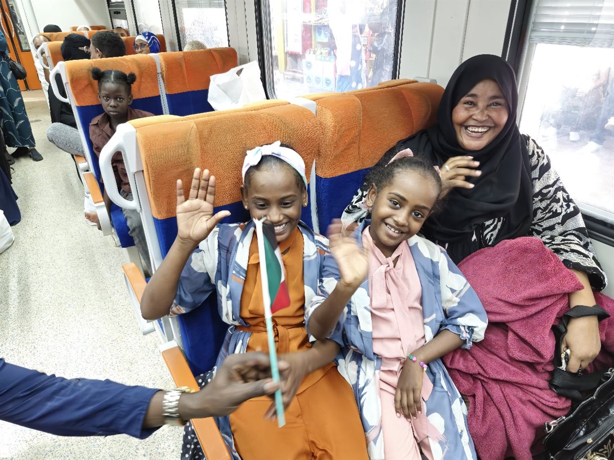 الرحلة العشرين من القطارات المخصصة لمبادرة العودة الطوعية للأشقاء السودانيين المقيمين في مصر