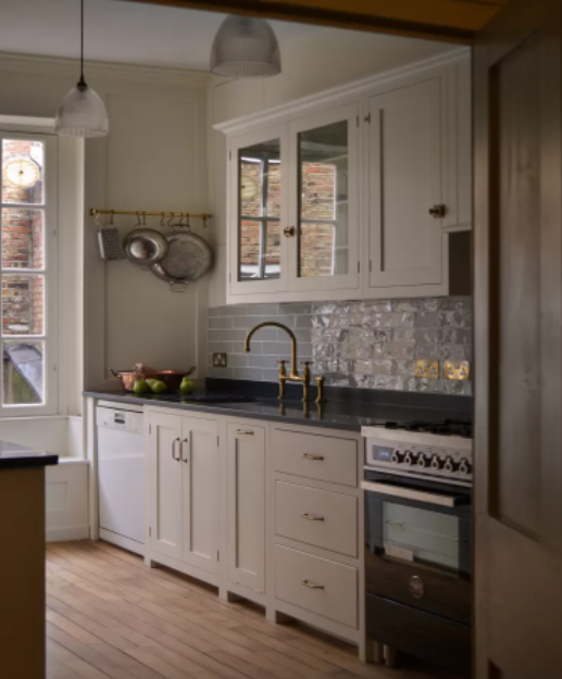 ترتيب المطبخ بالصور