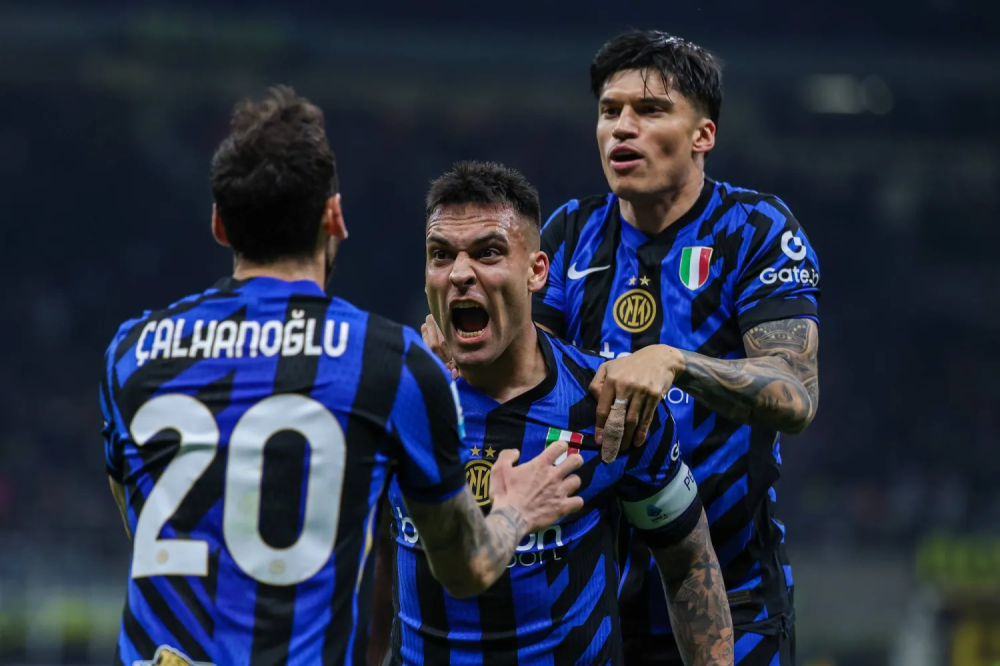 القنوات الناقلة لمشاهدة مباراة إنتر ميلان وسلافيا براج بث مباشر اليوم