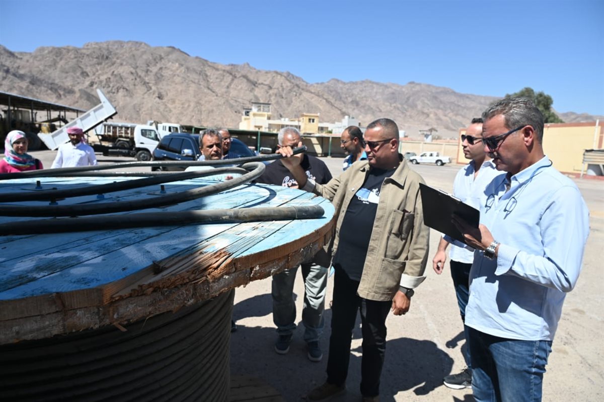 محافظ جنوب سيناء يتفقد مدينة نويبع 