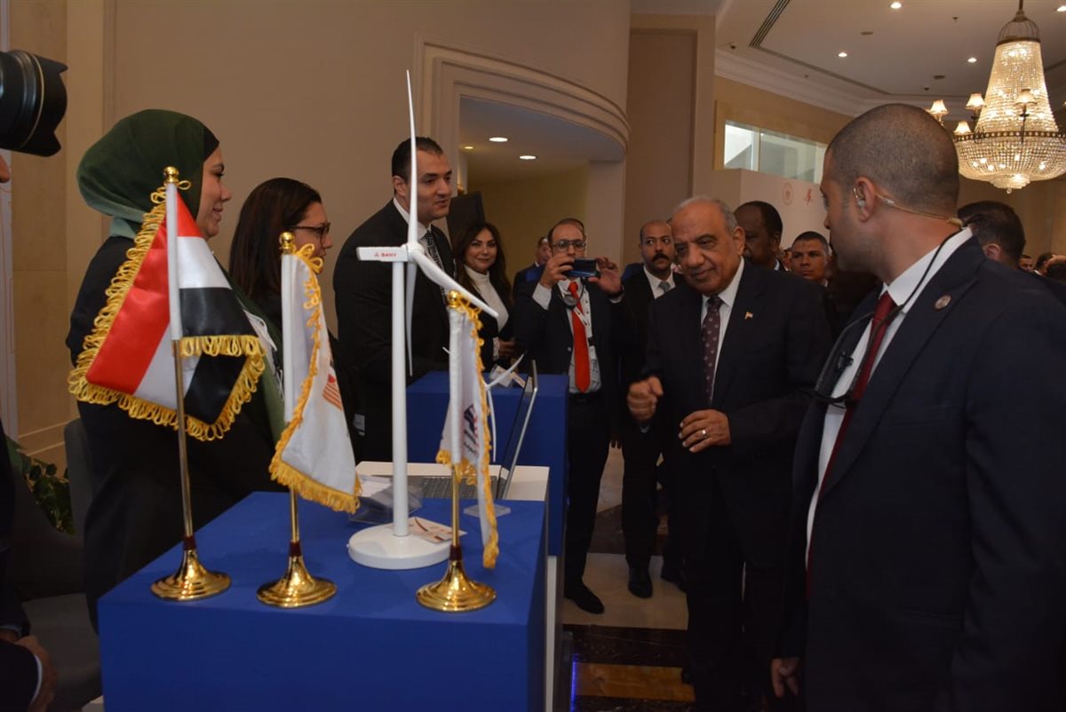 خلال الافتتاح