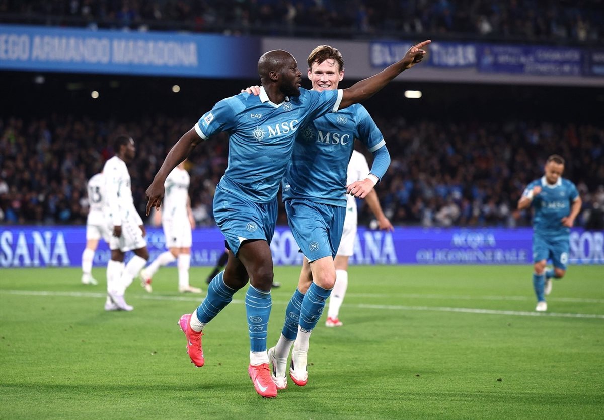 القنوات الناقلة لمشاهدة بث مباشر مباراة نابولي ضد سبورتنج لشبونة اليوم