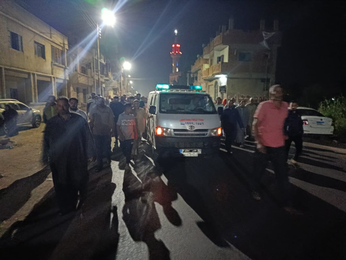 أثناء تشيع جثمان الطالب