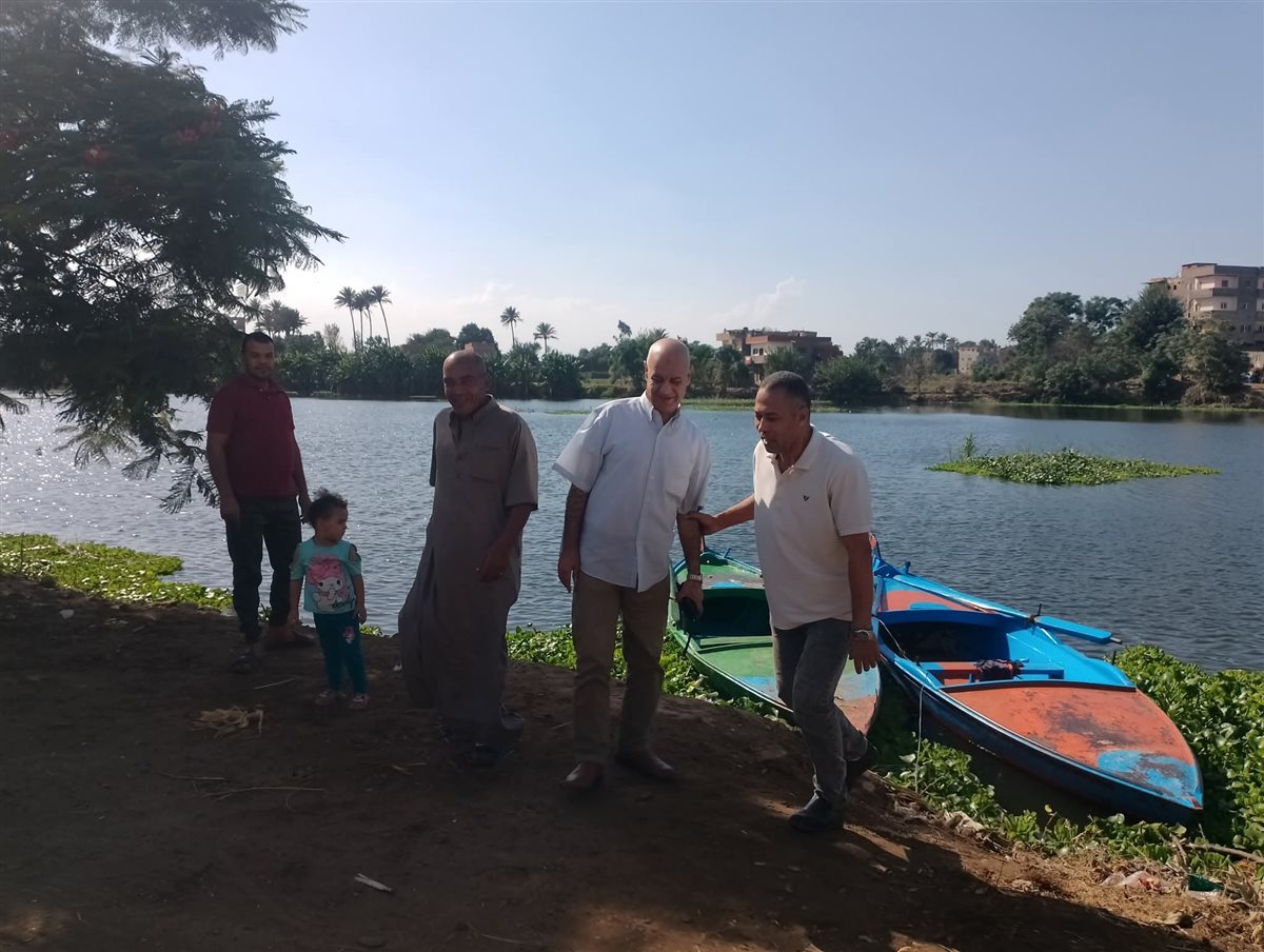 متابعة ميدانية للقرى الواقعة على فرع النيل بإيتاي البارود