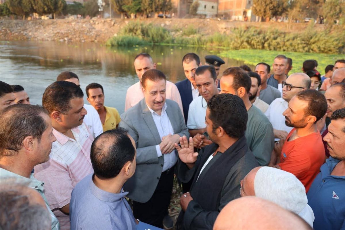 محافظ المنوفية يتفقد مواقع متضررة من فيضان النيل