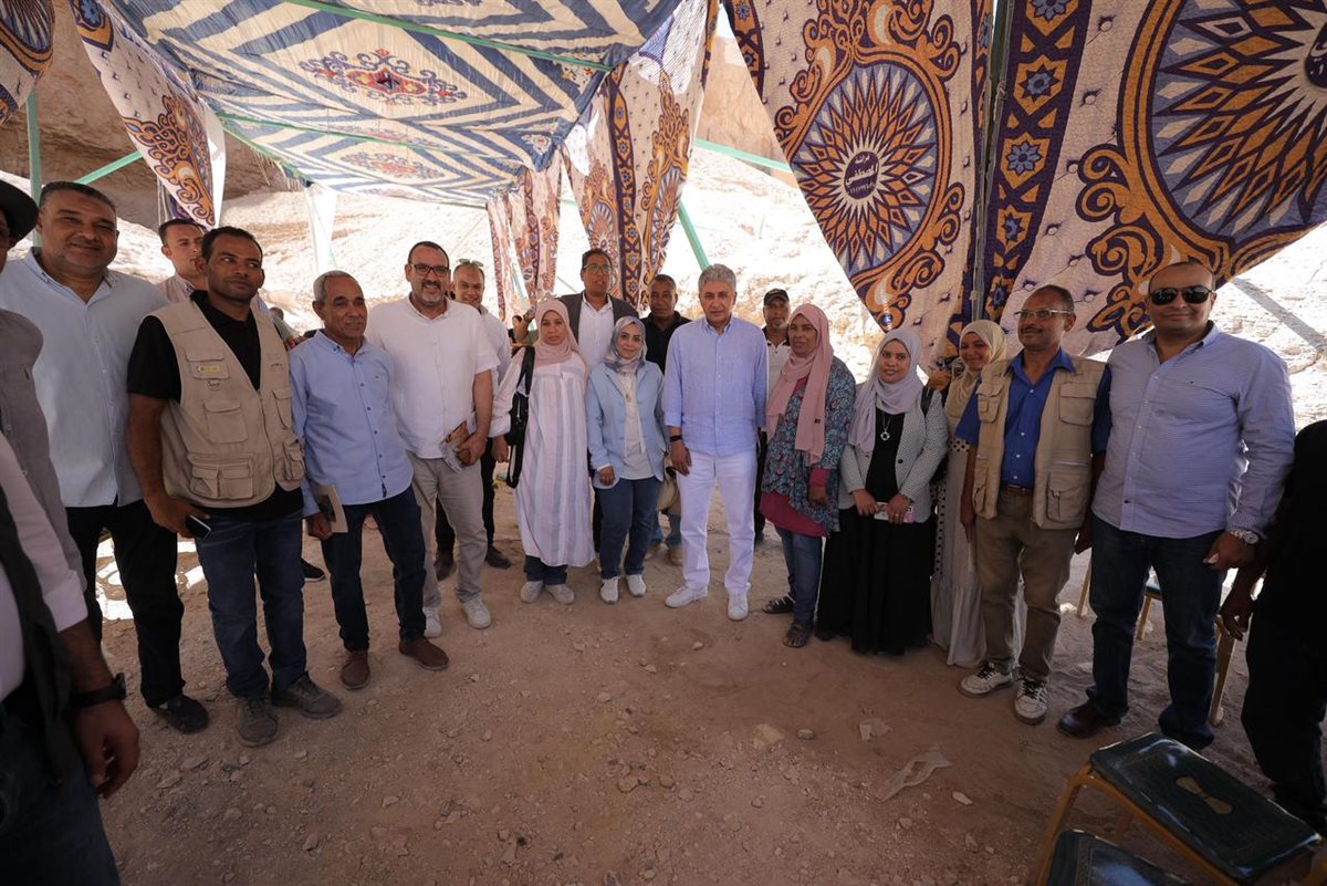 جانب من افتتاح المقبرة 