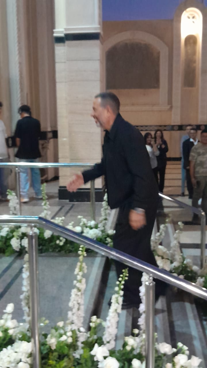 ماجد المصري في حفل زفاف نجل هاني رمزي 