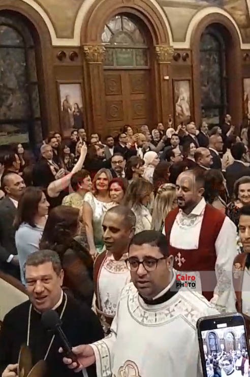 نجوم  الفن في حفل زفاف نجل هاني رمزي