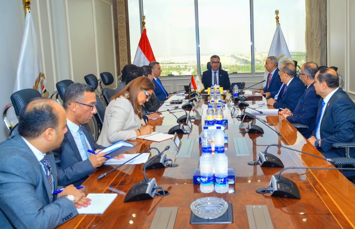  الدكتور شريف فاروق وزير التموين والتجارة الداخلية