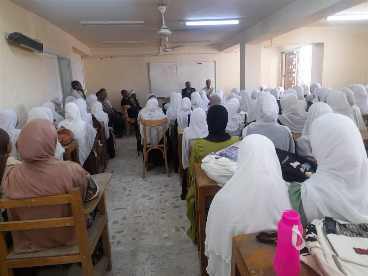 بدء تشغيل فصل دراسي لطالبات معهد التمريض