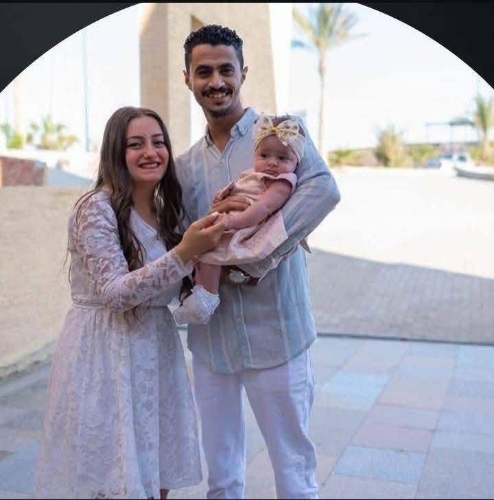 مريم عصام وأسرتها