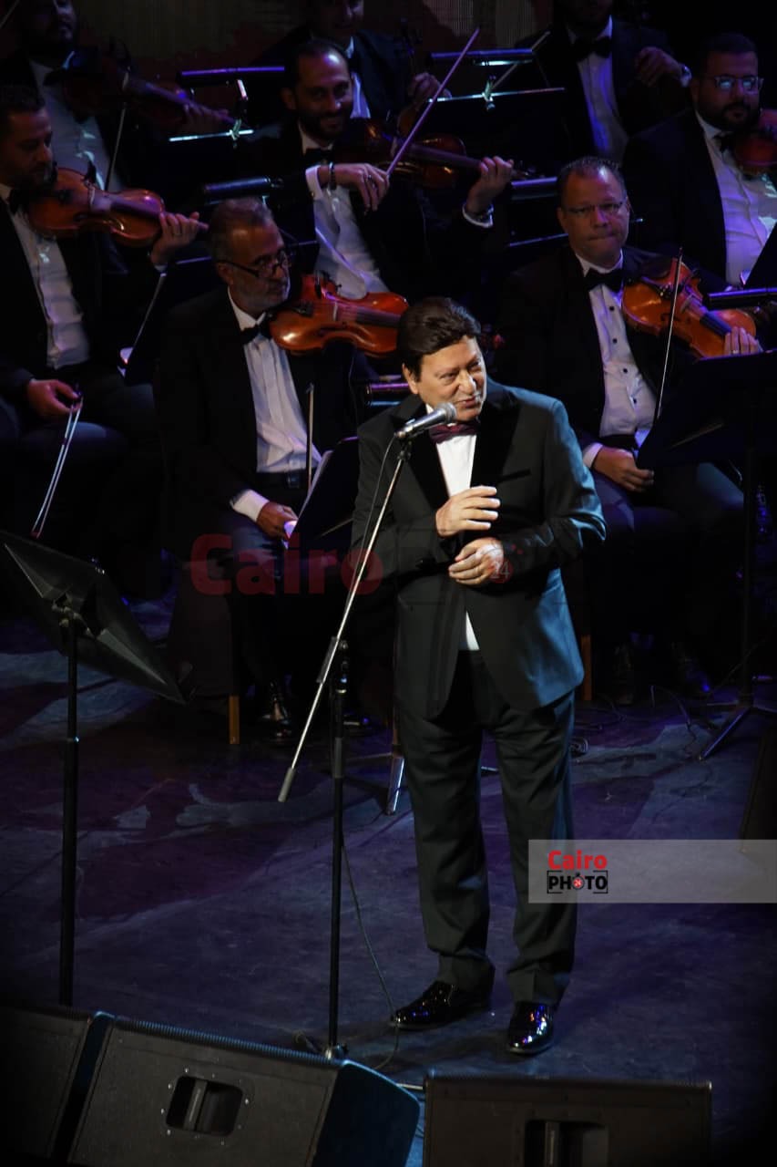 محمد ثروت ومحمد الحلو يحييان احتفالية ذكرى نصر أكتوبر بالأوبرا