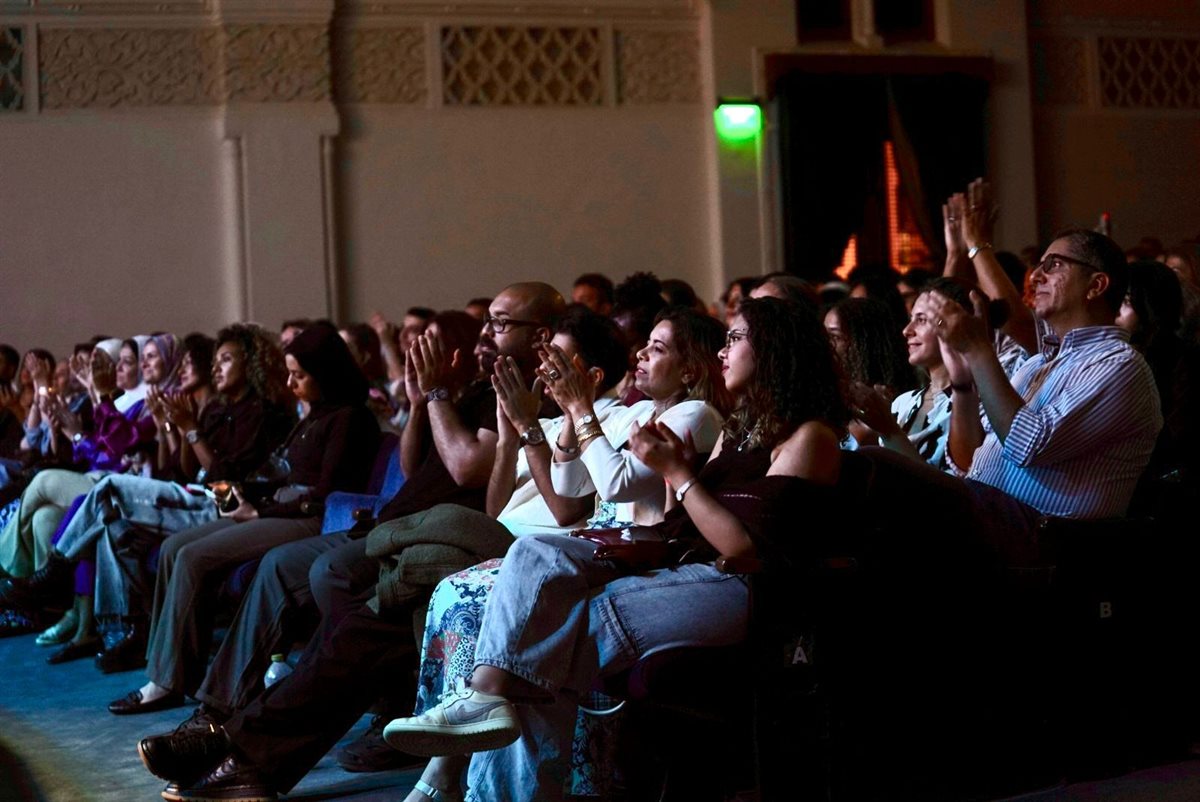 عايدة الأيوبي تشعل حفل ختام هي الفنون بالجامعة الأمريكية 