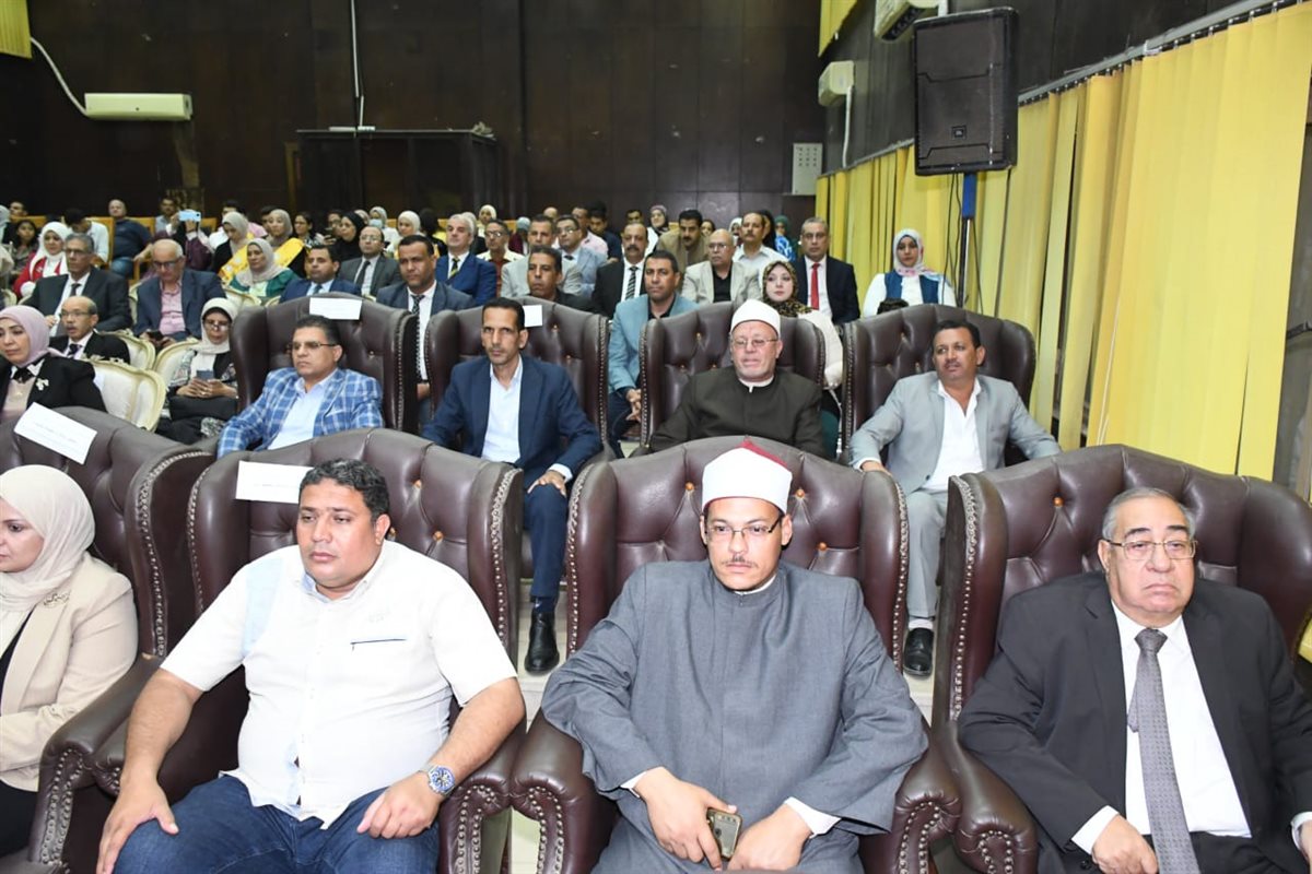 محافظ الفيوم يشهد الاحتفال بالذكرى الــ 52 لانتصارات أكتوبر المجيدة