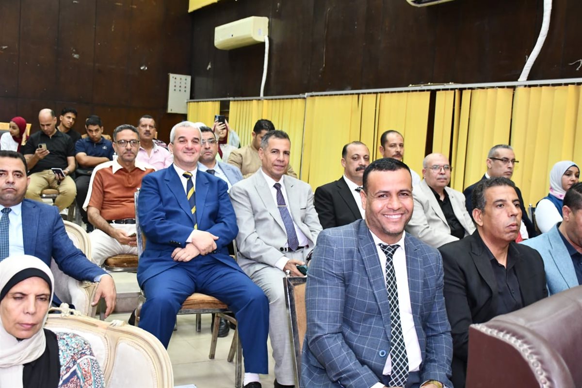 محافظ الفيوم يشهد الاحتفال بالذكرى الــ 52 لانتصارات أكتوبر المجيدة