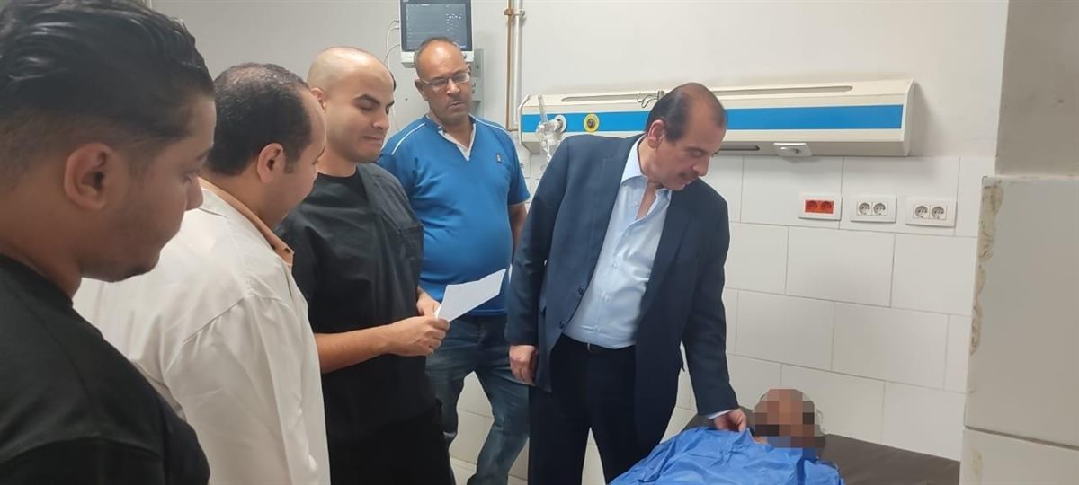 جولة مفاجئة لنائب وزير الصحة بمستشفى أم المصريين