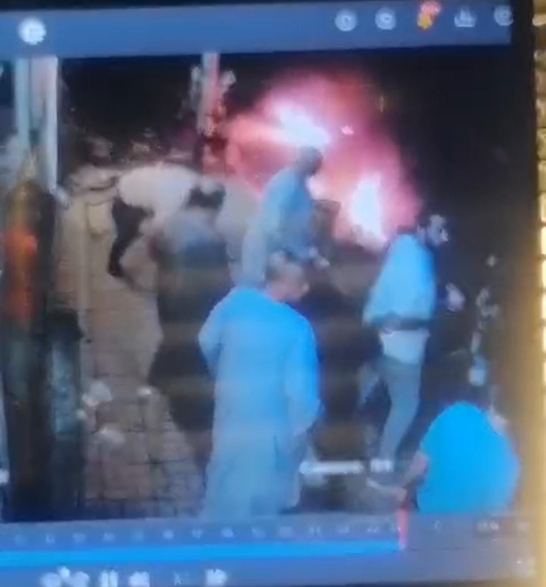 محاولة إشعال النيران بمحلات في قنا