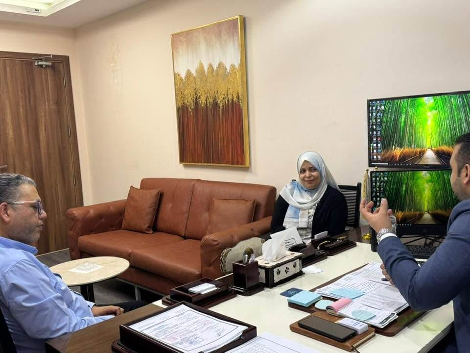 اجتماع مدير هيئة الرعاية الصحية بالأقصر