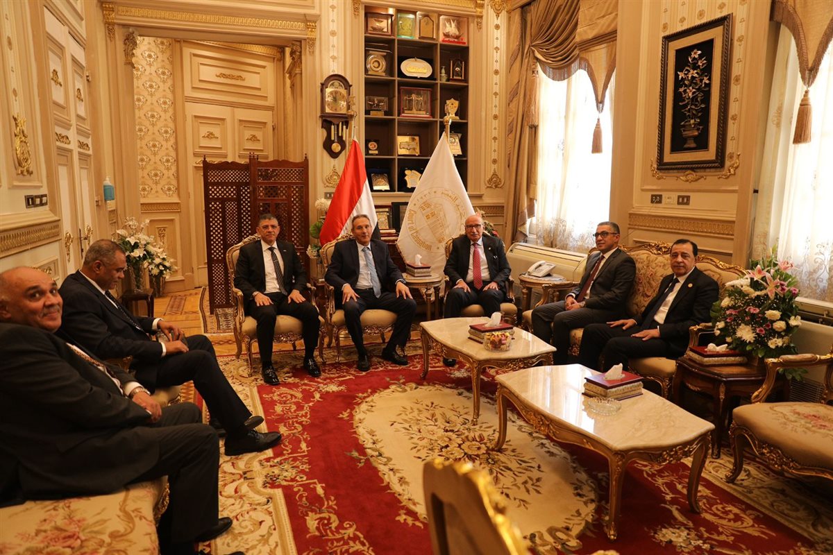رئيس محكمة النقض يستقبل رئيس مجلس إدارة اتحاد بنوك مصر<br>