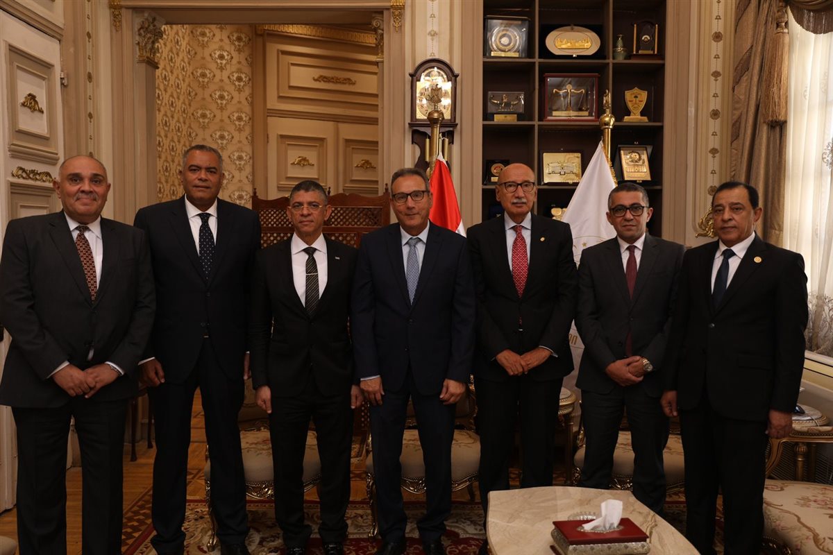 رئيس محكمة النقض يستقبل رئيس مجلس إدارة اتحاد بنوك مصر<br>