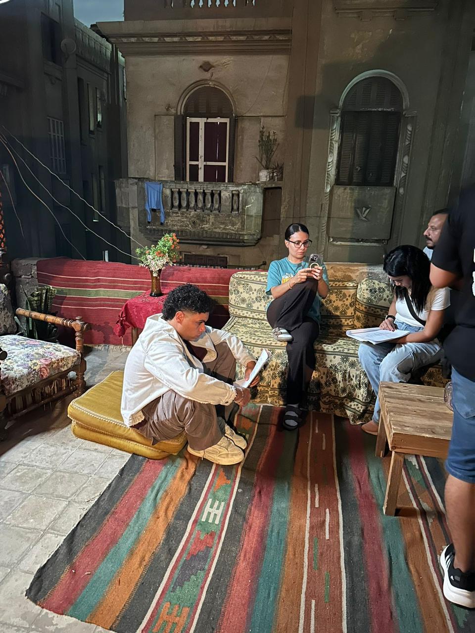 كواليس مسلسل ميد ترم