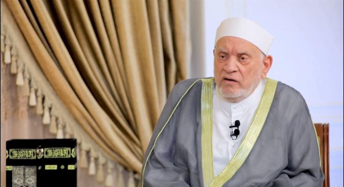 قناة الحياة تعيد إذاعة آخر حوار للشيخ أحمد عمر هاشم مع عمرو الليثي في برنامج واحد من الناس