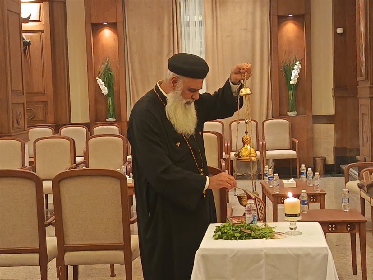  بدء عزاء الفنان التشكيلي سمير ناشد والد زيرة الهجرة السابقة