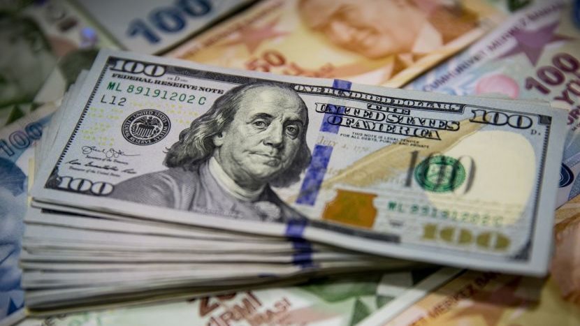 تفسير حلم الدولارات في المنام للمتزوجة