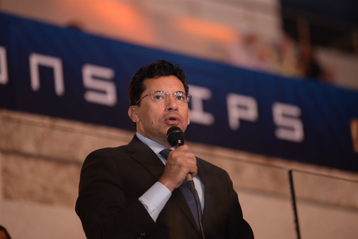 <strong>وزير الرياضة يفتتح بطولة العالم لرفع الأثقال البارالمبي</strong>