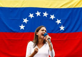 صور ماريا كورينا بعد فوزها بجائزة نوبل للسلام