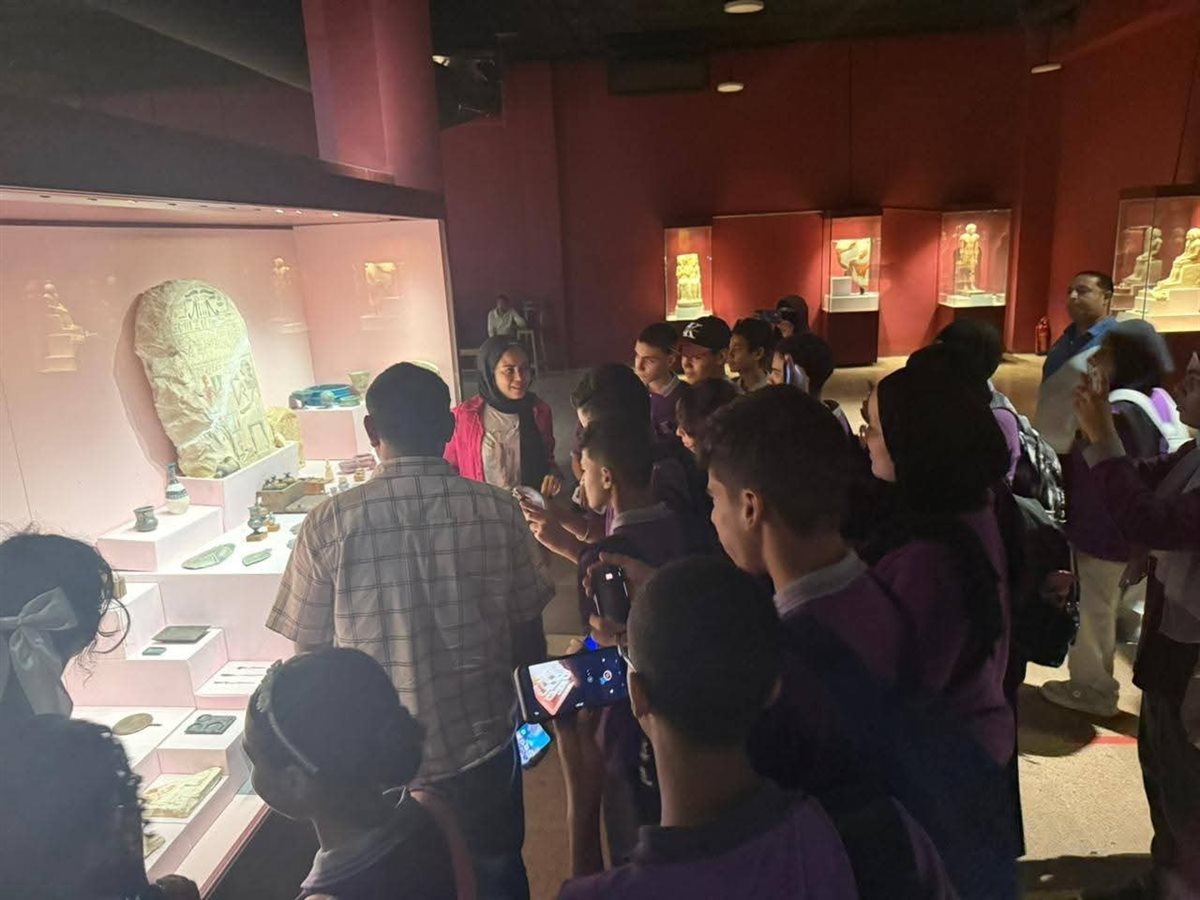 ندوة توعوية عن إدمان الإنترنت والهواتف الذكية