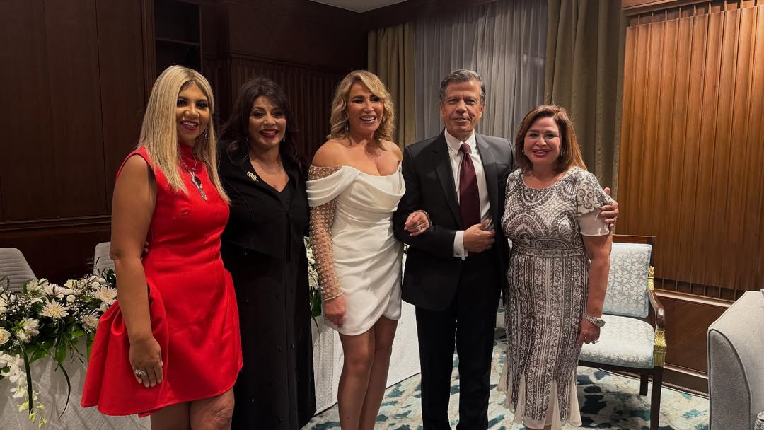 إلهام شاهين وبوسي شلبي وهالة صدقي في عقد قران إيناس الدغيدي