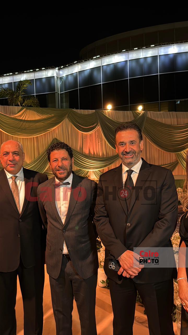 كريم عبد العزيز وإياد نصار في حفل زفاف ابنة الشهيد محمد مبروك