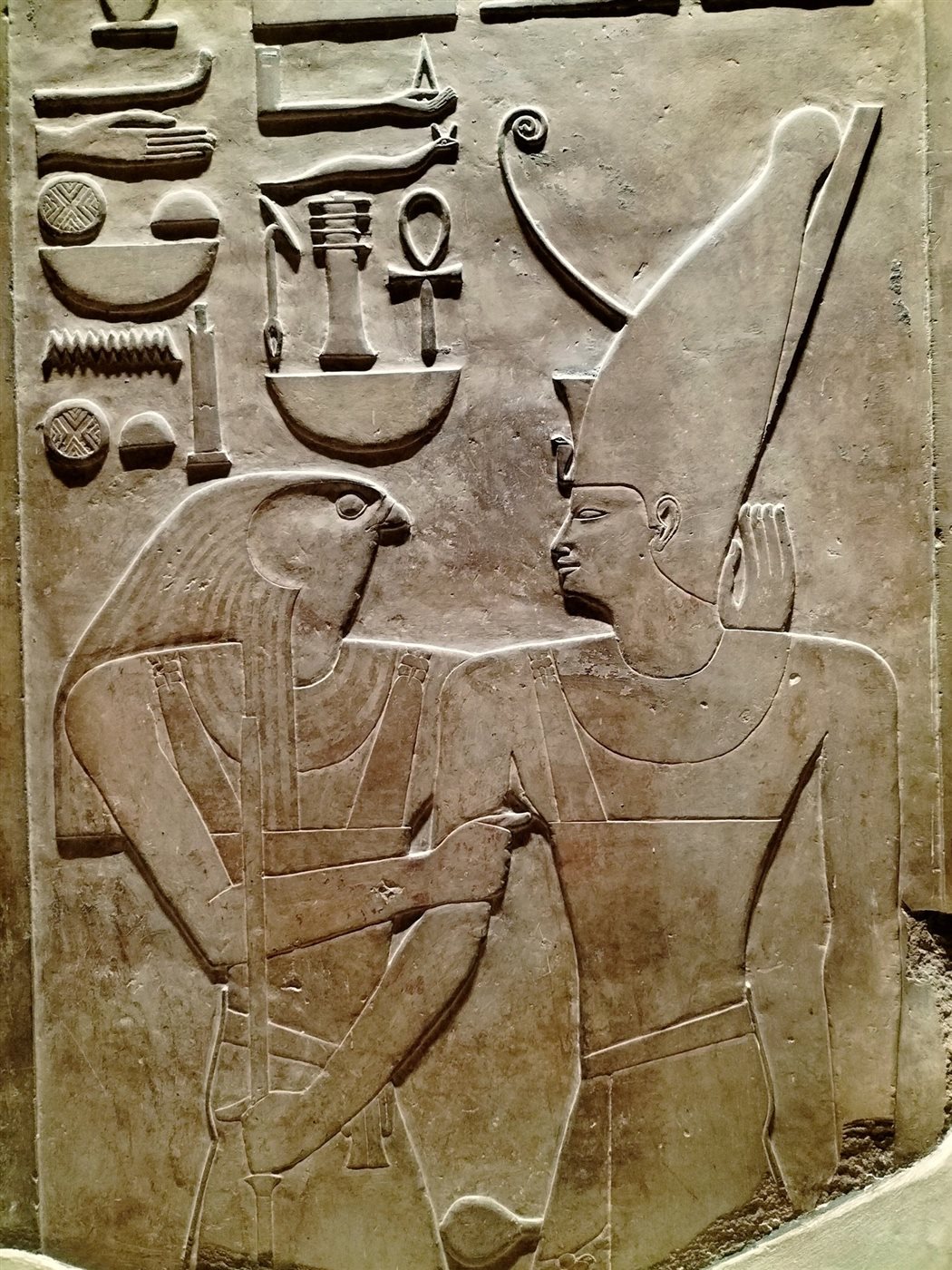 عمود الملك سنوسرت الأول من الدولة الوسطى