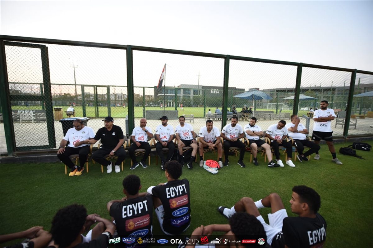 <strong>مران منتخب مصر للشباب </strong>