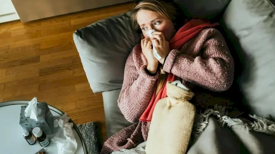 أفضل طرق علاج نزلات البرد خلال فصل الخريف