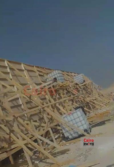 مشاهد صادمة لفتح خزانات مياه داخل منطقة آثار سقارة