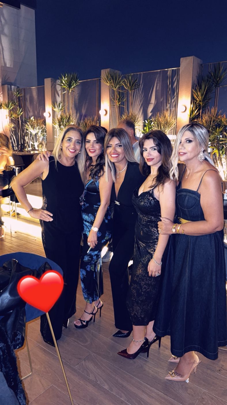  لقطات من احتفال نجلاء بدر بعيد ميلادها بحضور باقة من نجوم الفن وأصدقائها