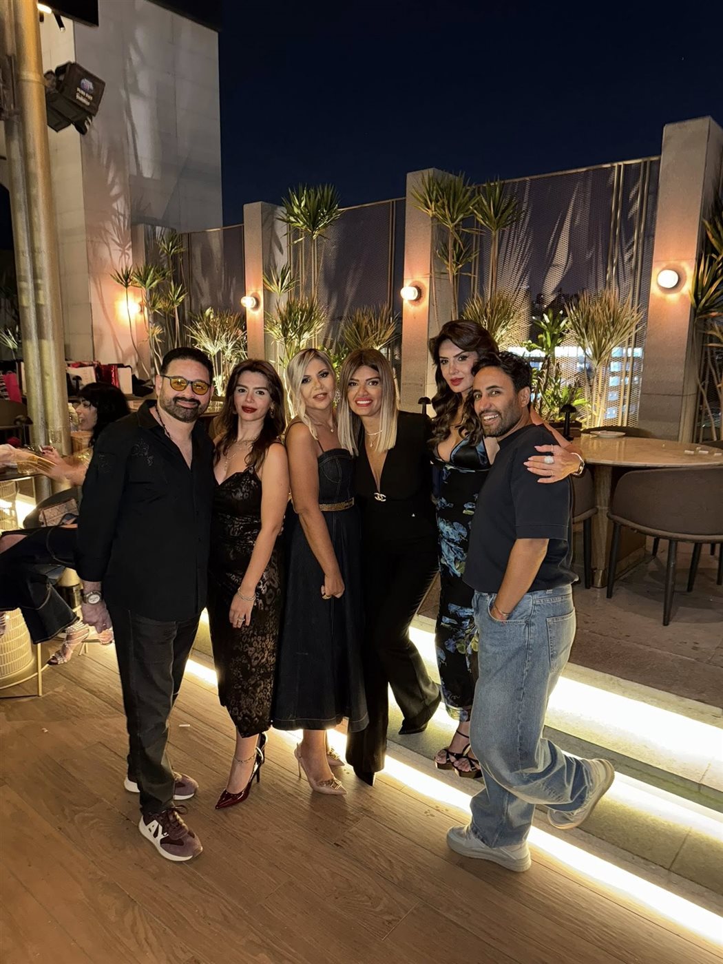  لقطات من احتفال نجلاء بدر بعيد ميلادها بحضور باقة من نجوم الفن وأصدقائها