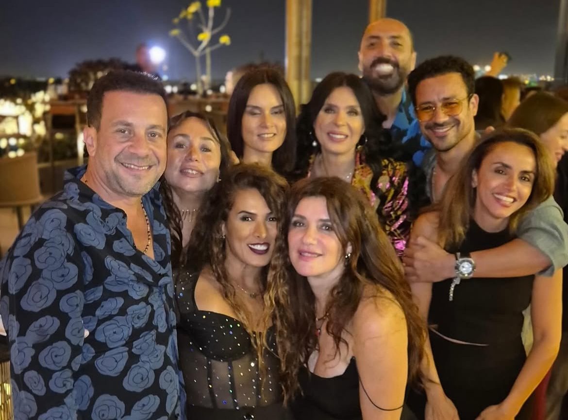  لقطات من احتفال نجلاء بدر بعيد ميلادها بحضور باقة من نجوم الفن وأصدقائها