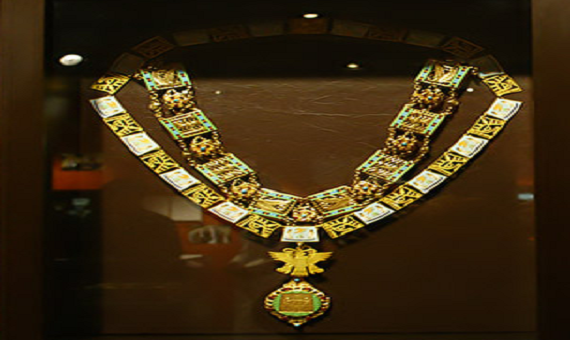 قلادة النيل