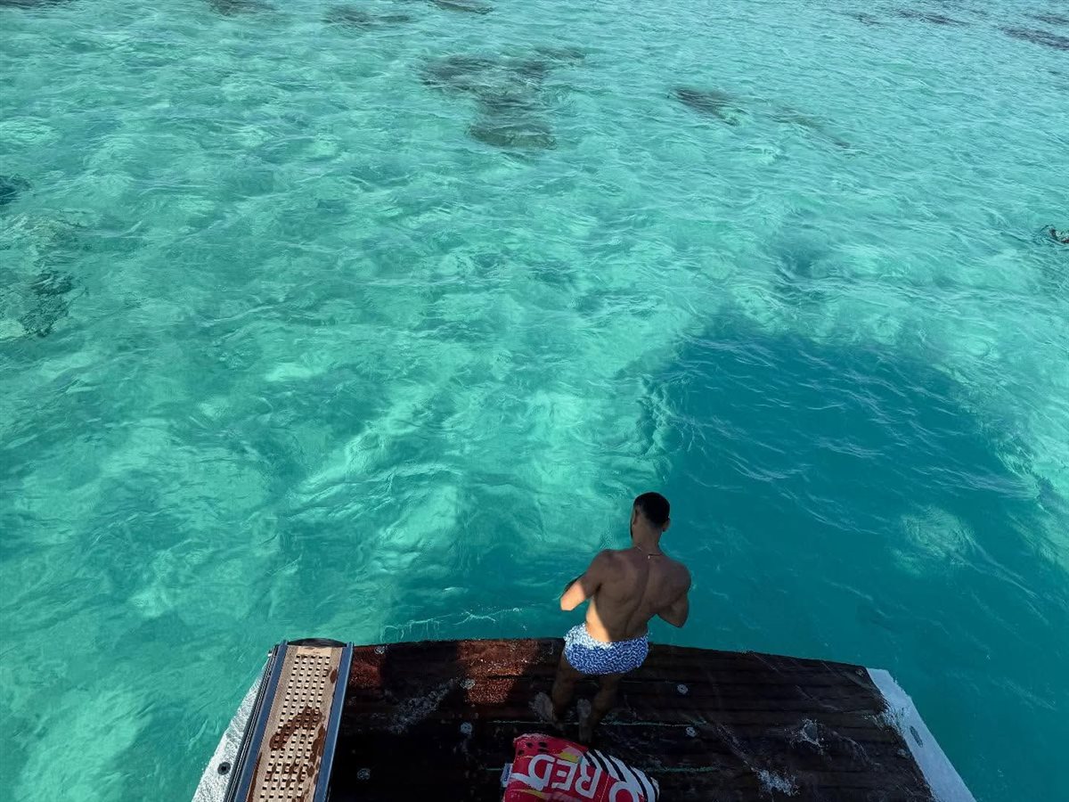 محمد صلاح خلال إجازته بالغردقة 