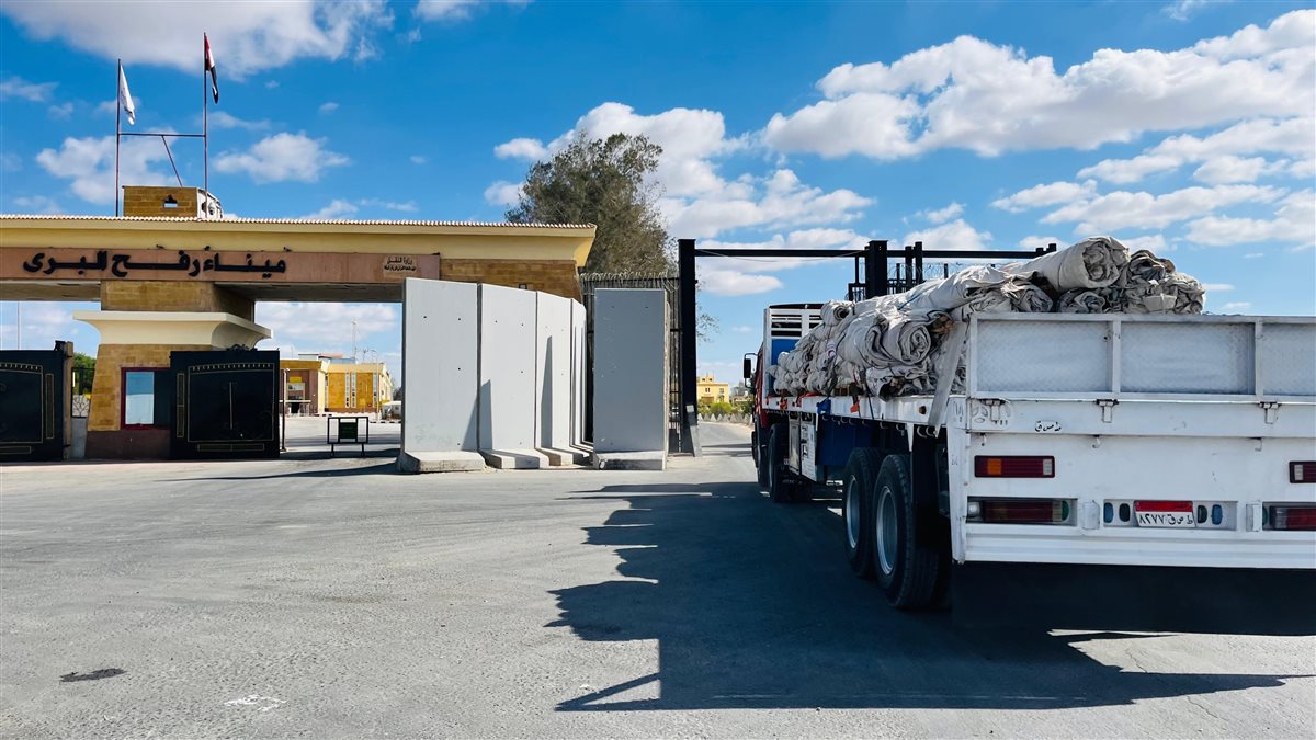 مساعدات الهلال الأحمر المصري