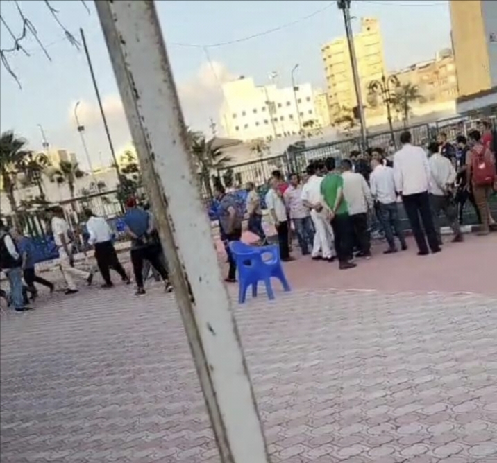 مشاجرة بين جماهير ولاعبي فريقي دمنهور وسبورتنج 