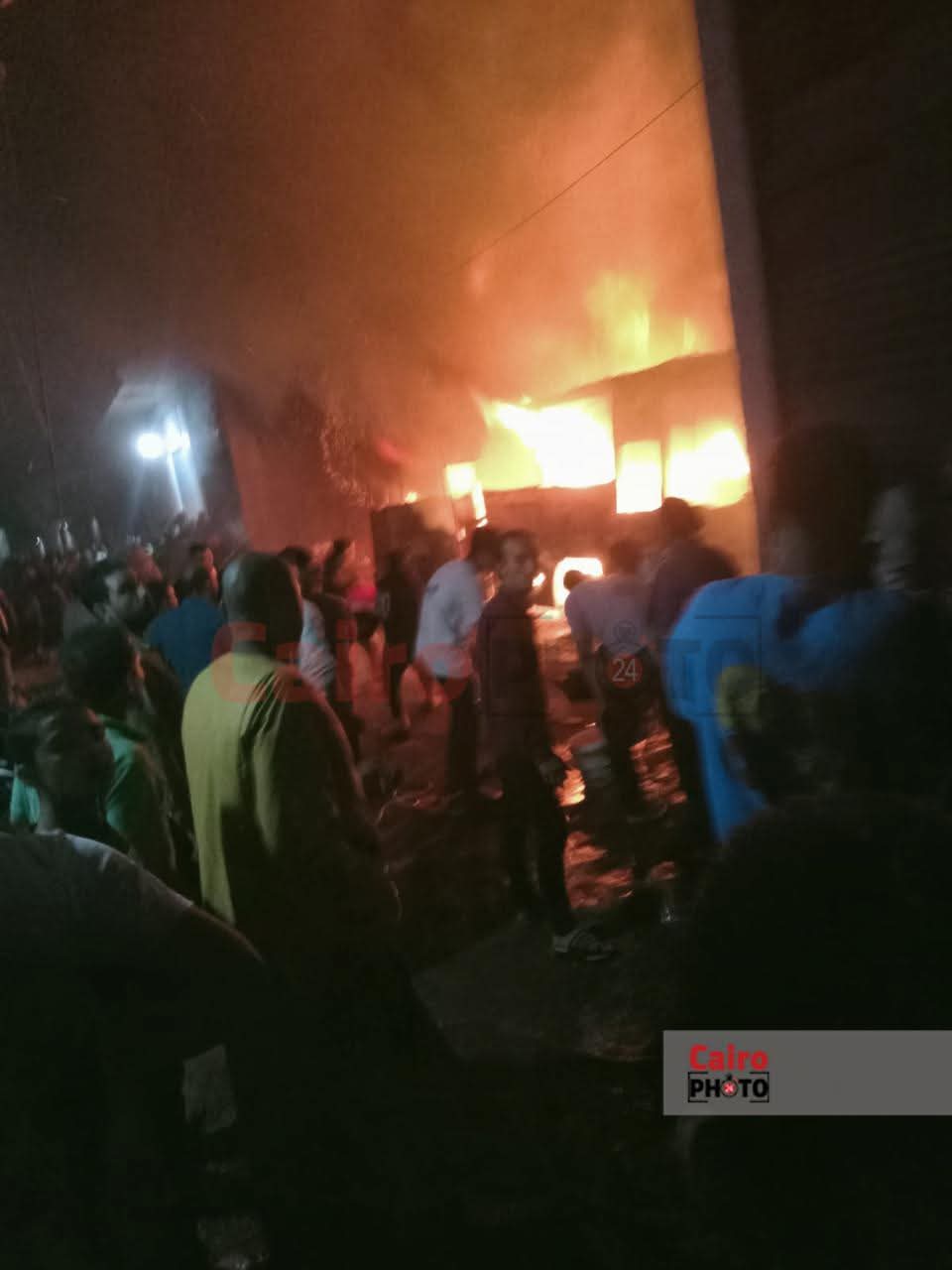 آثار حريق أتوبيس في القناطر الخيرية