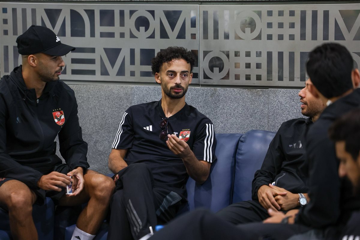 بعثة الأهلي في مطار القاهرة
