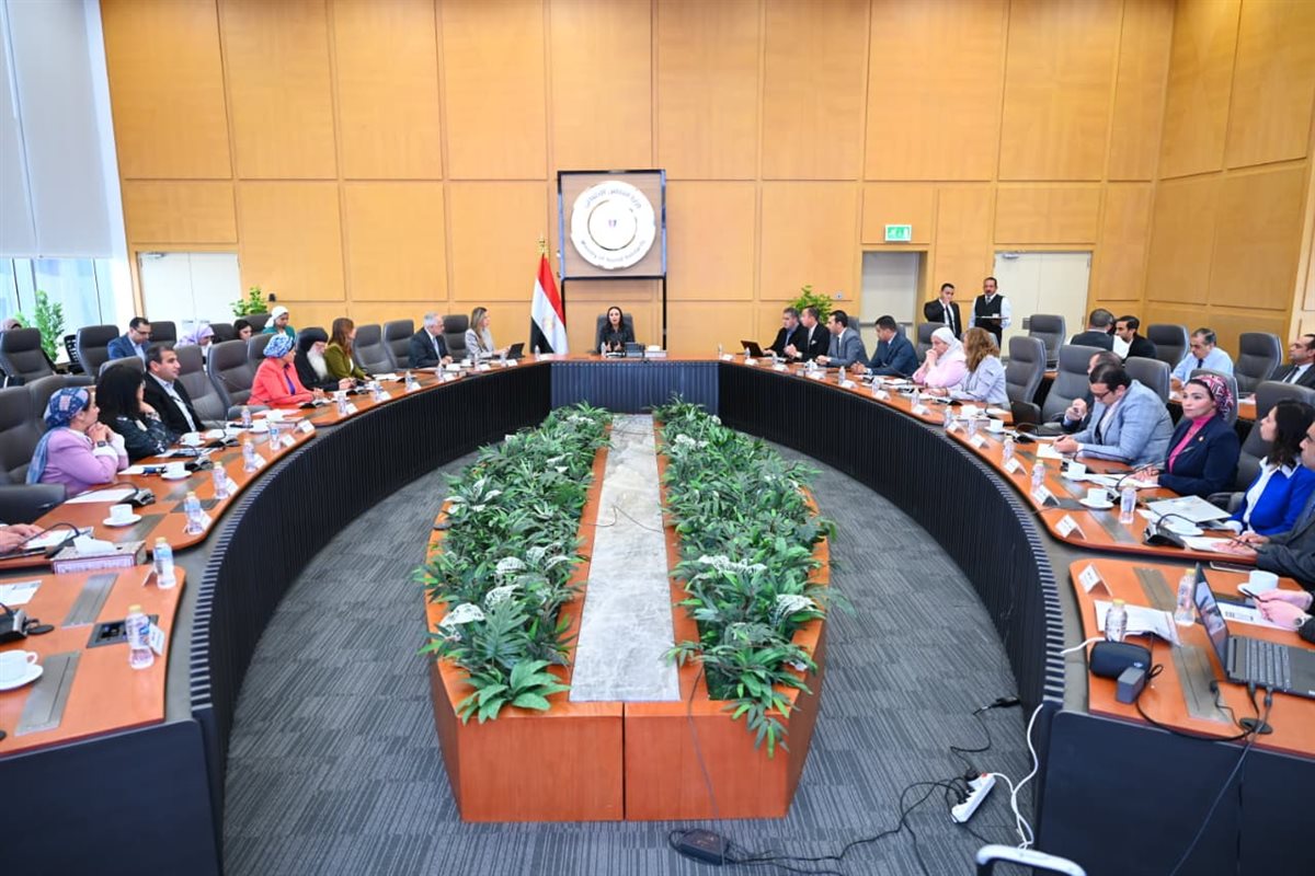  افتتاح فعاليات المائدة المستديرة التي نظمها صندوق  قادرون باختلاف