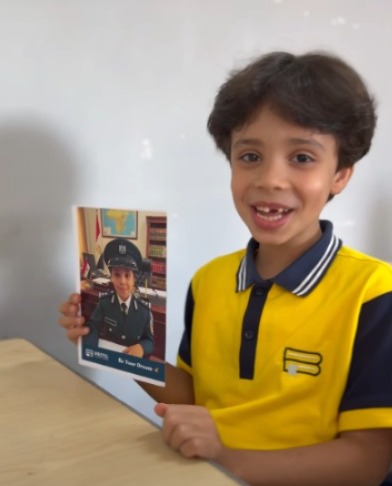 جانب من رد فعل الطلاب 