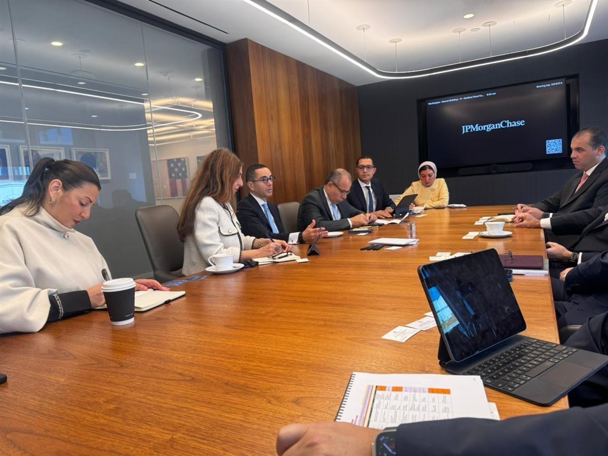 وزير الاستثمار والتجارة الخارجية