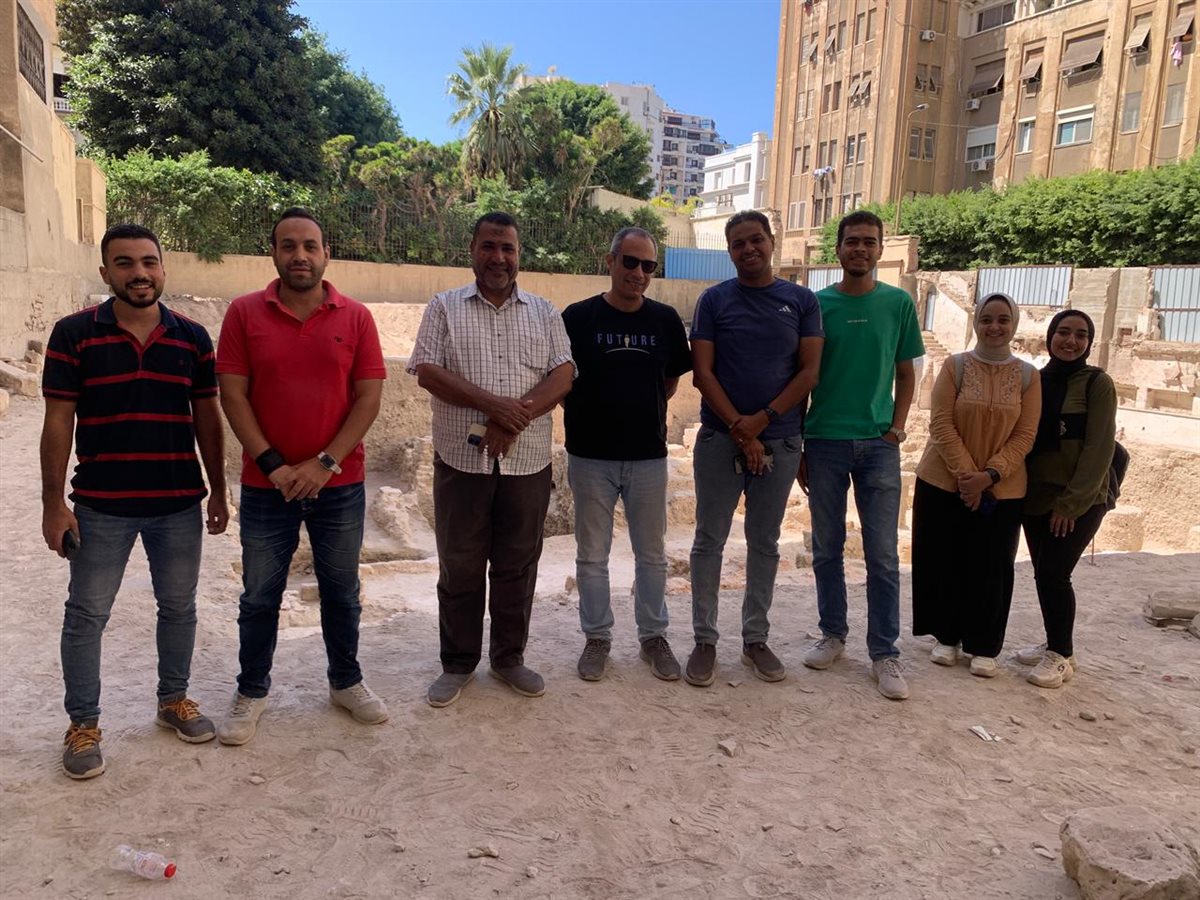 أعضاء البعثة الأثرية 